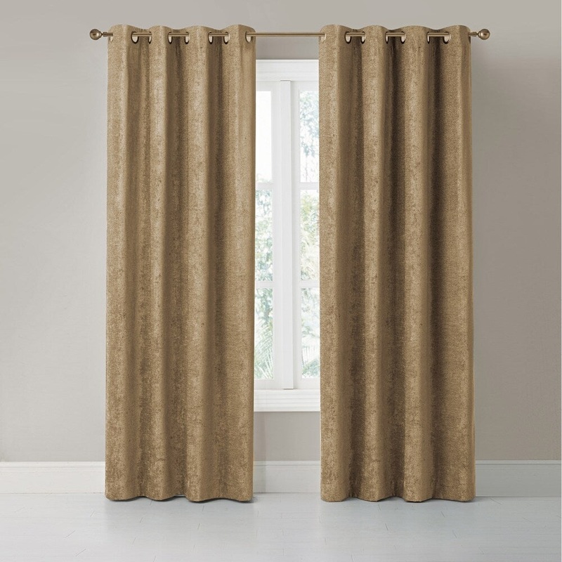 Ryan Light Blocking Panel in Gold