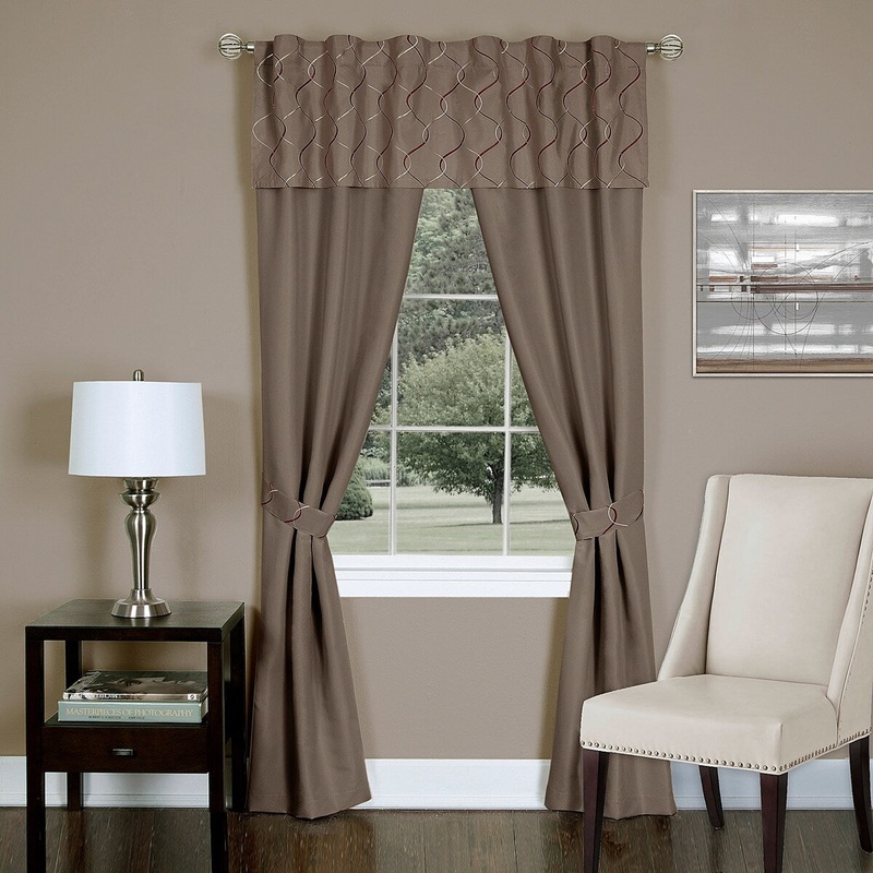 Achim Trellis 5 Piece Window Curtain Set