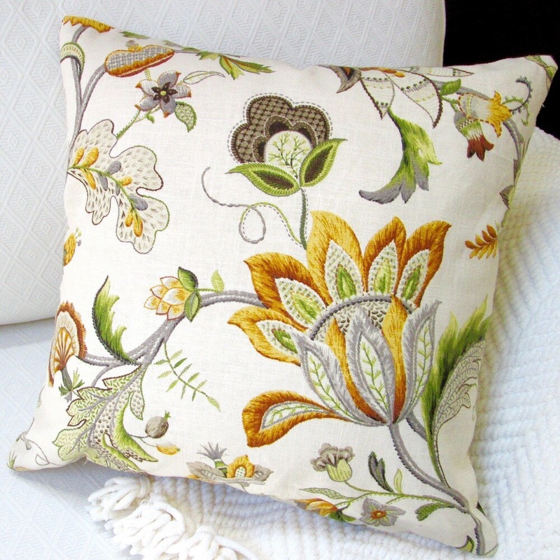 Artisan Pillows Indoor 20-inch Garden Flowers in Amber Jacobean Pattern Modern French Cottage Floral Accent Throw Pillow Cover