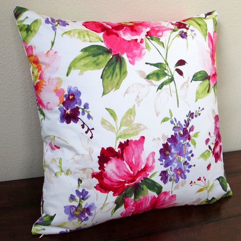 Artisan Pillows Indoor 20-inch Colorful Flowers in Watercolor Throw Pillow Cover