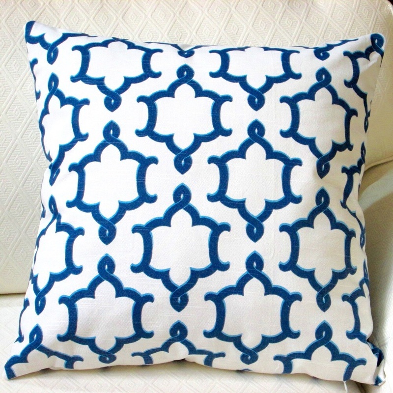 Artisan Pillows Indoor 20-inch Medina Slub Blue Ivory Modern Geometric Accent Throw Pillow