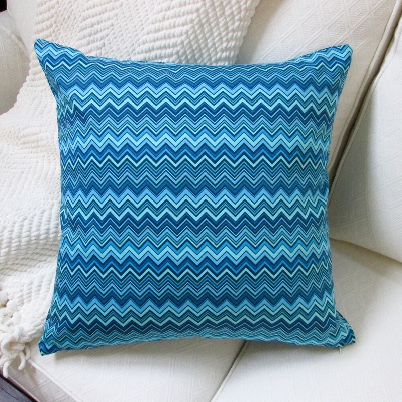 Artisan Pillows Indoor 20-inch ZigZag in Blue Throw Pillow