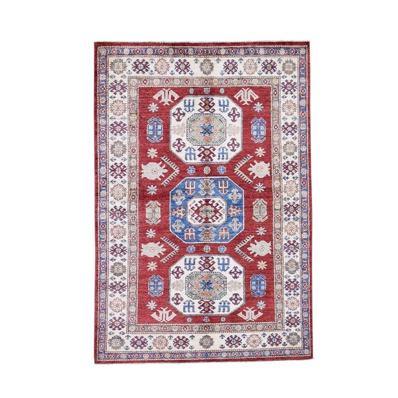 Shahbanu Rugs Red Super Kazak Pure Wool Hand-Knotted Oriental Rug (4'8" x 6'10") - 4'8" x 6'10"
