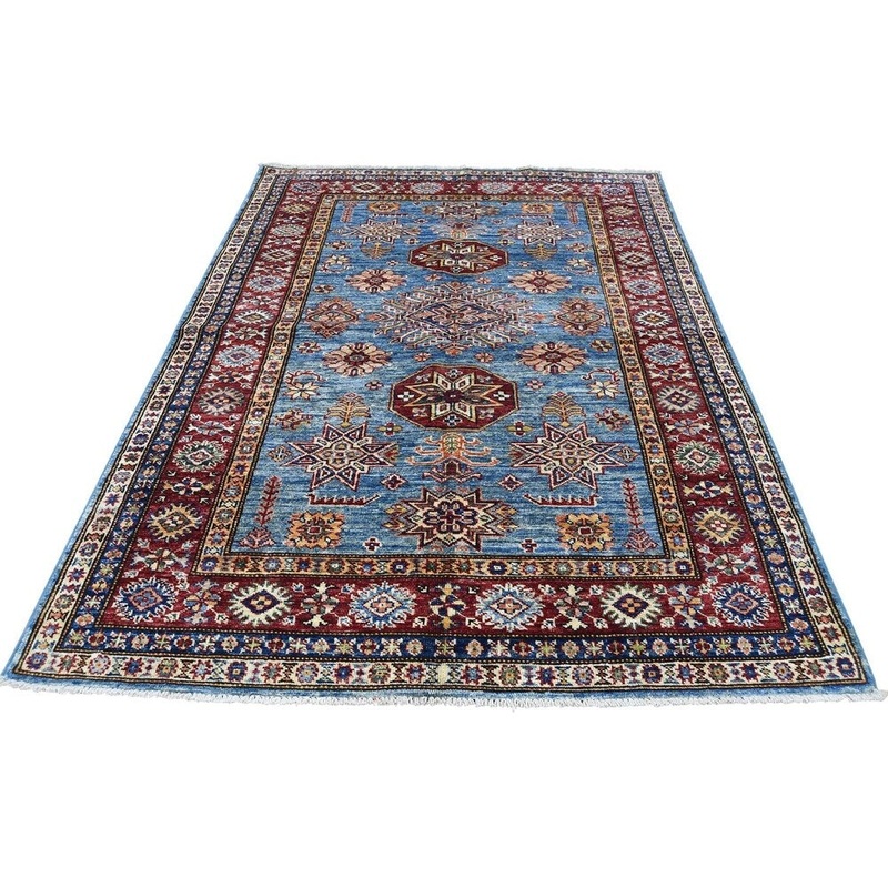 Shahbanu Rugs Tribal Design Pure Wool Hand-Knotted Super Kazak Oriental Rug (4'0" x 5'7") - 4'0" x 5'7"
