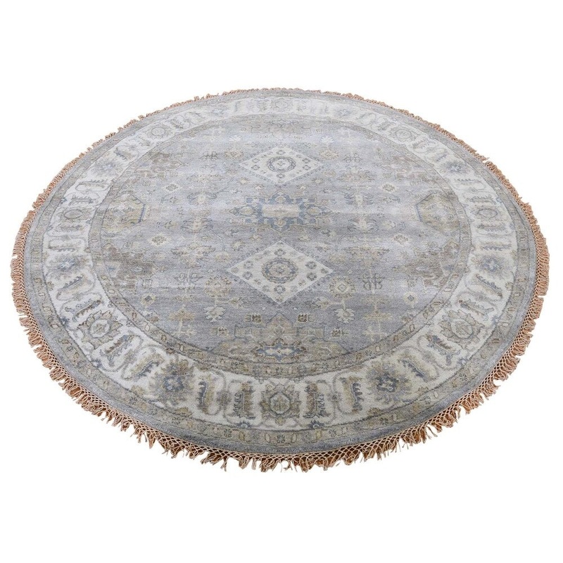 Shahbanu Rugs Gray Karajeh Design Pure Wool Hand-Knotted Round Oriental Rug (5'2" x 5'2") - 5'2" x 5'2"