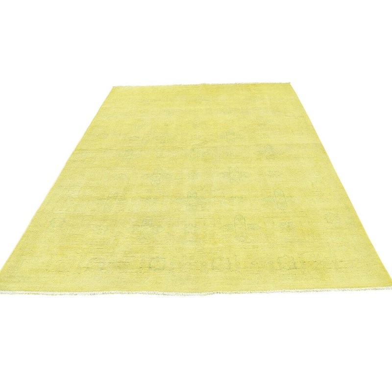 Shahbanu Rugs Peshawar Overdyed Yellow Ikat Design Hand-Knotted Oriental Rug (4'10" x 7'0") - 4'10" x 7'0"
