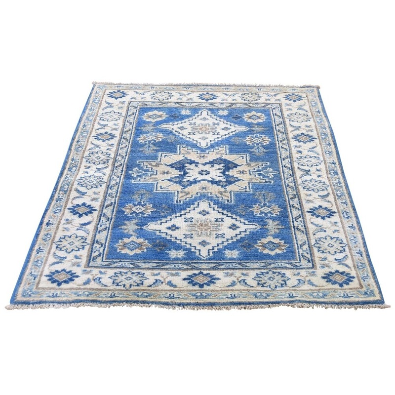 Shahbanu Rugs Vintage Look Kazak Pure Wool Hand-Knotted Oriental Rug (2'9" x 3'9") - 2'9" x 3'9"