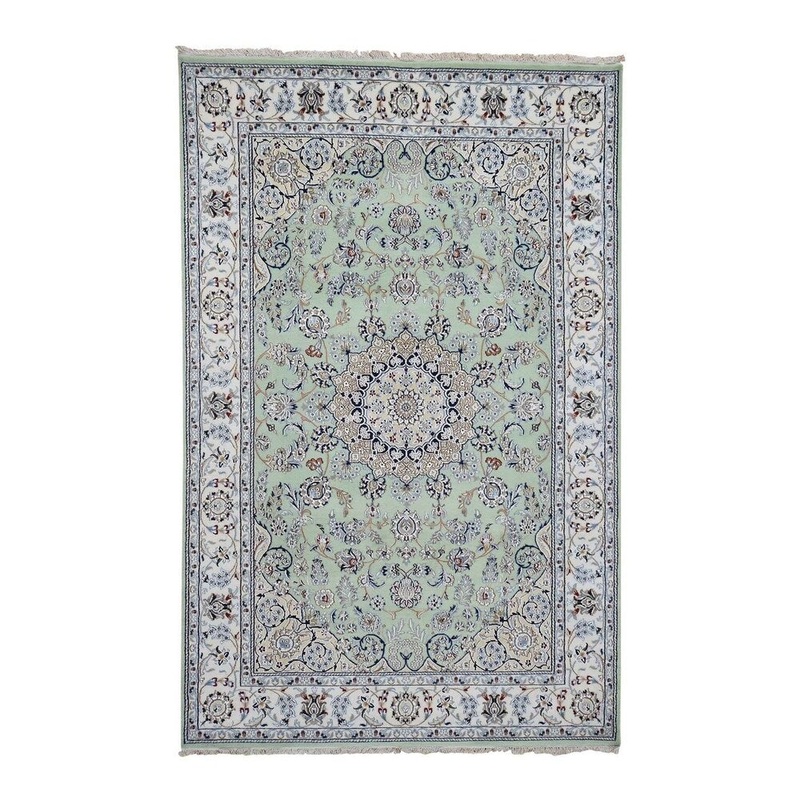 Shahbanu Rugs Hand-Knotted Wool and Silk 250 KPSI Light Green Nain Oriental Rug (6'0" x 9'0") - 6'0" x 9'0"