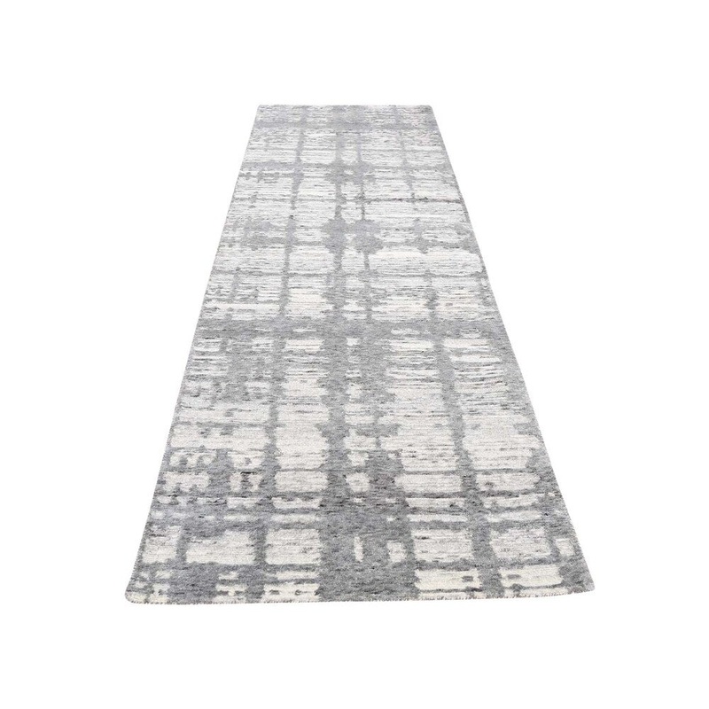 Shahbanu Rugs Hand Spun Gray Undyed Natural Wool Grey Modern Hand-Knotted Runner Rug (2'6" x 6'0") - 2'6" x 6'0"