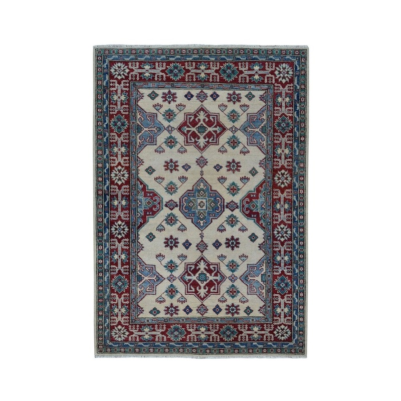 Shahbanu Rugs Ivory Geometric Design Kazak Pure Wool Hand-Knotted Oriental Rug (4'2" x 5'9") - 4'2" x 5'9"