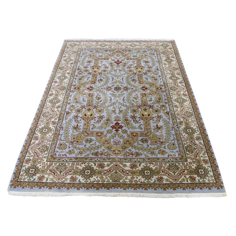 Shahbanu Rugs Tabriz Design Hand-Knotted 300 Kpsi New Zealand Wool Oriental Rug (4'0" x 6'0") - 4'0" x 6'0"