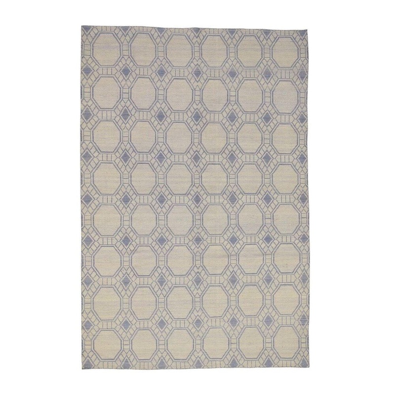 Shahbanu Rugs Hand-Woven Pure Wool Taupe Reversible Kilim Flat Weave Rug (5'0" x 7'0") - 5'0" x 7'0"