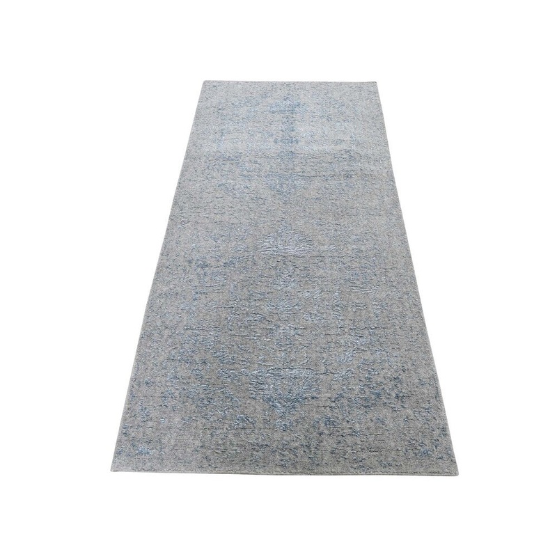 Shahbanu Rugs Jacquard Hand-Loomed Silken Grey Broken Persian Heriz Design Rug (2'5" x 6'0") - 2'5" x 6'0"
