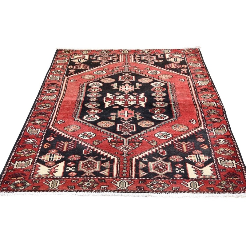 Shahbanu Rugs Red Vintage Persian Bohemian Pure Wool Hand-Knotted Oriental Rug (3'10" x 5'5") - 3'10" x 5'5"