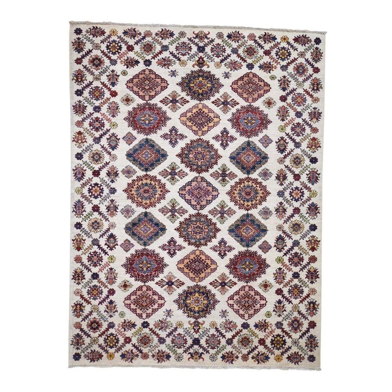Shahbanu Rugs Super Kazak Pure Wool Geometric Design Hand-Knotted Oriental Rug (5'10" x 8'8") - 5'10" x 8'8"