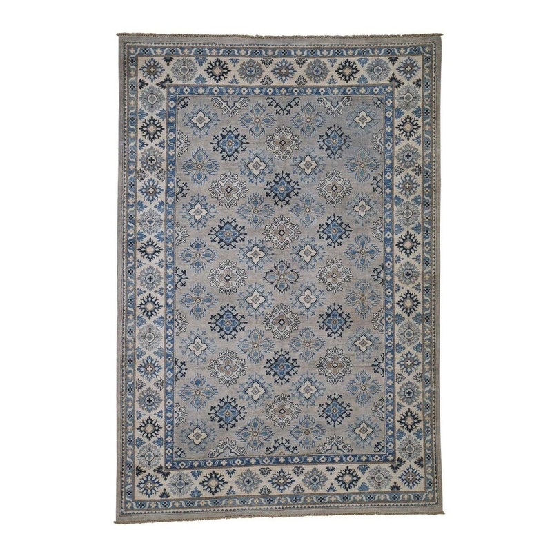 Shahbanu Rugs Vintage Look Kazak Pure Wool Geometric Design Hand-Knotted Rug (6'0" x 8'10") - 6'0" x 8'10"