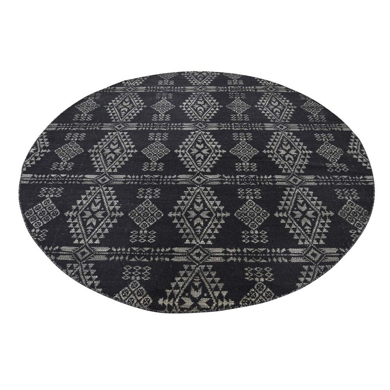 Shahbanu Rugs Pure Wool Reversible Kilim Flat Weave Round Hand-Woven Oriental Rug (6'1" x 6'1") - 6'1" x 6'1"
