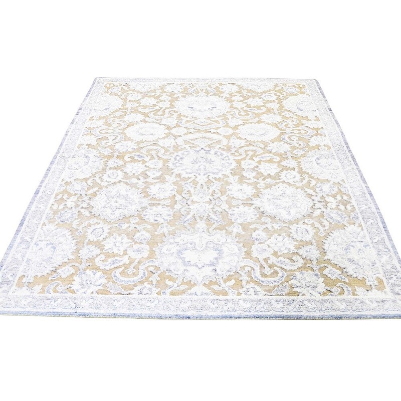 Shahbanu Rugs Silk with Oxidized Wool Hand Knotted Oriental Rug (4'10" x 7'0") - 4'10" x 7'0"