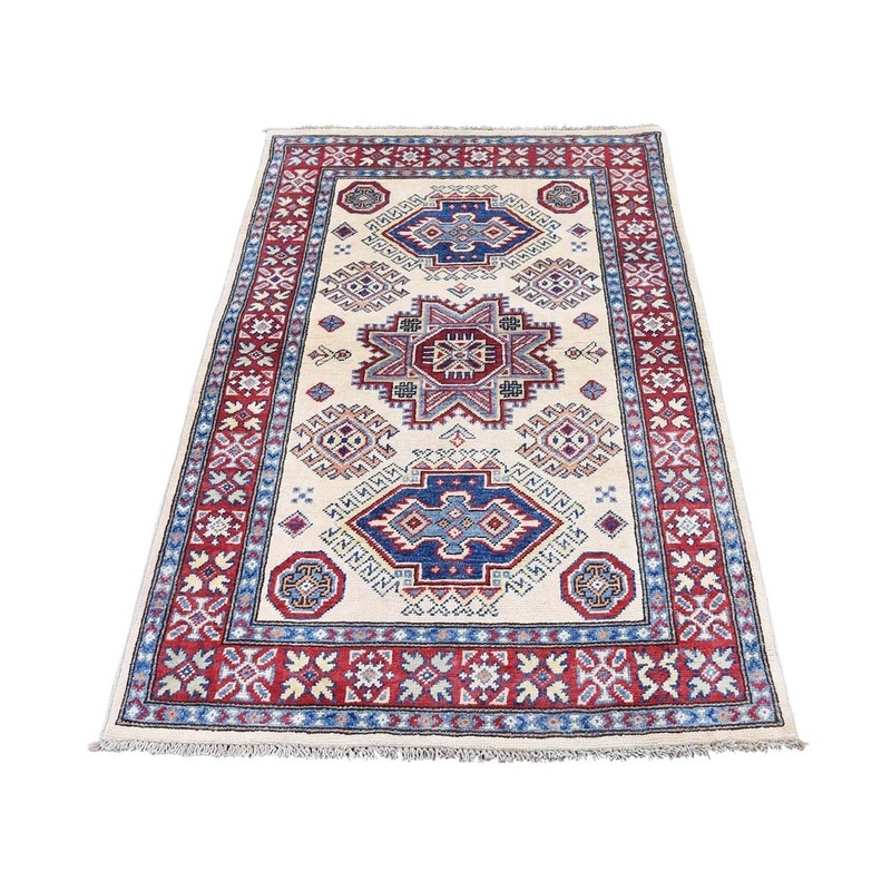 Shahbanu Rugs Special Kazak Pure Wool Hand-Knotted Geometric Design Oriental Rug (2'10" x 4'7") - 2'10" x 4'7"