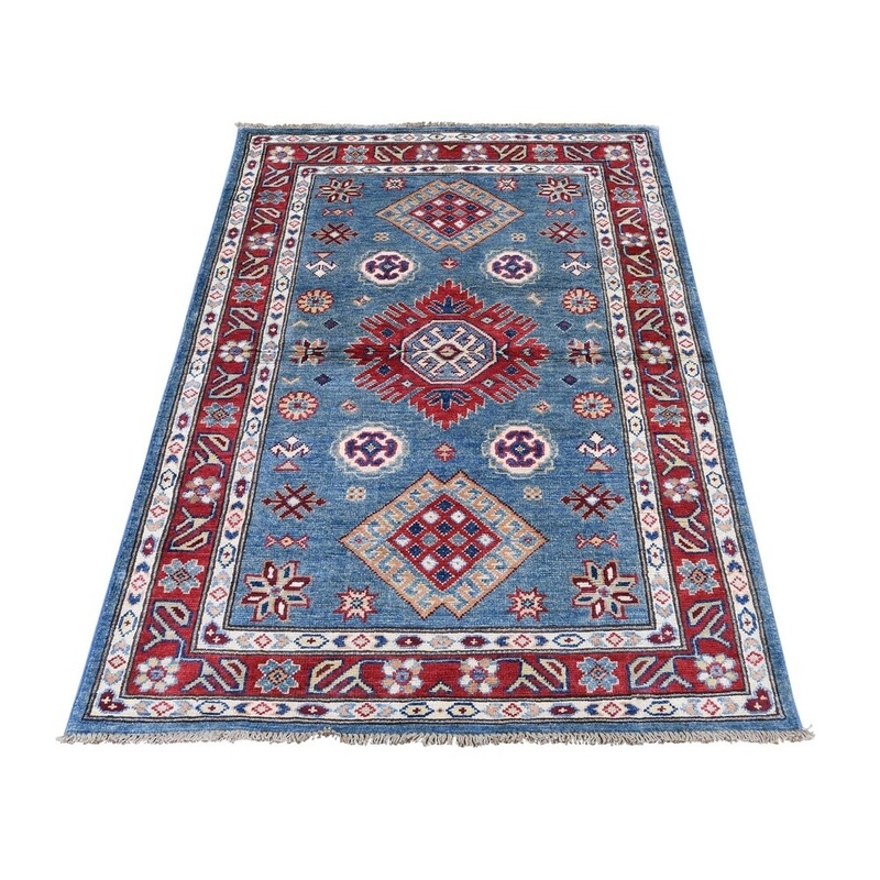 Shahbanu Rugs Special Kazak Pure Wool Hand-Knotted Geometric Design Oriental Rug (3'1" x 4'9") - 3'1" x 4'9"