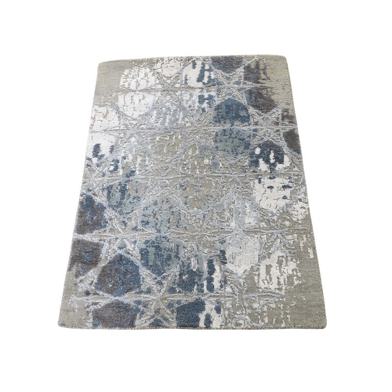 Shahbanu Rugs THE HONEYCOMB Hand-Knotted Wool and Silk Award Winning Design Rug (2'2" x 3'0") - 2'2" x 3'0"