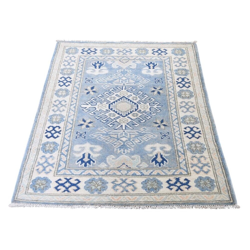 Shahbanu Rugs Hand-Knotted Pure Wool Vintage Look Kazak Oriental Rug (2'9" x 4'0") - 2'9" x 4'0"